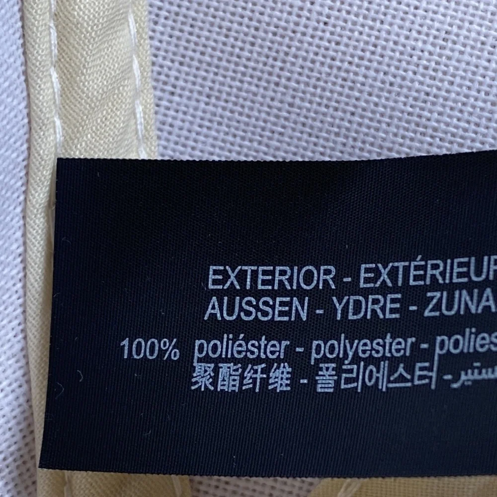 NWOT. Zara Cream Fleece Cap. Size S-M.